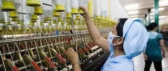 “勞動(dòng)密集型企業(yè)是如何通過(guò)自動(dòng)化技術(shù)實(shí)現(xiàn)數(shù)字化生產(chǎn)的？”